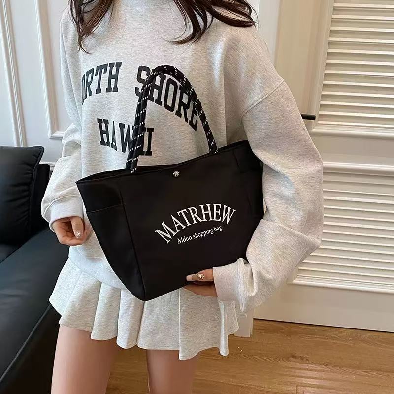 MATRHEW canvas Tote Bag