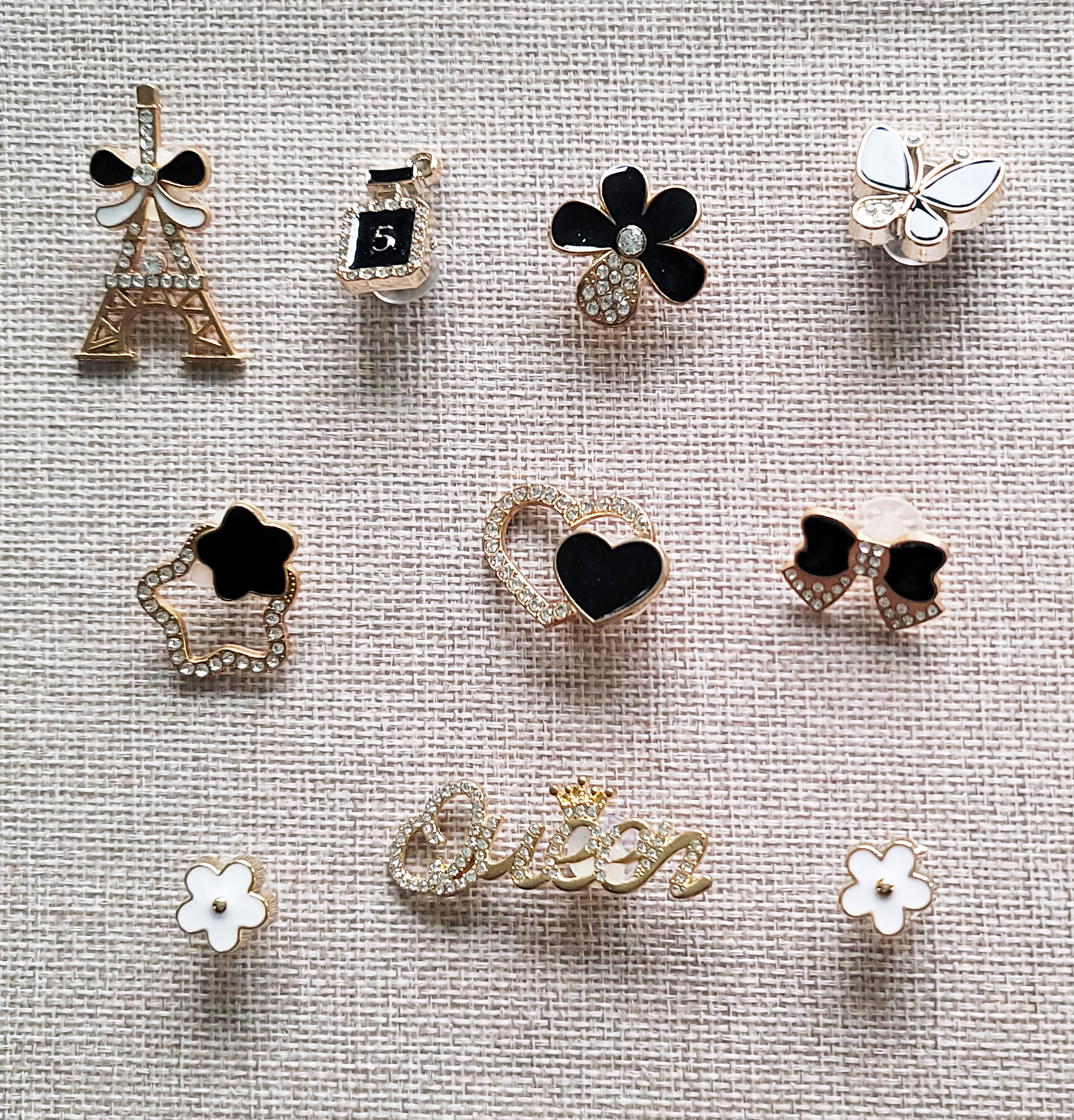 charms 4